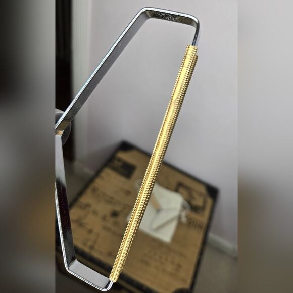 Set of 2 Carpet Cleaners - Picture 3 of 5